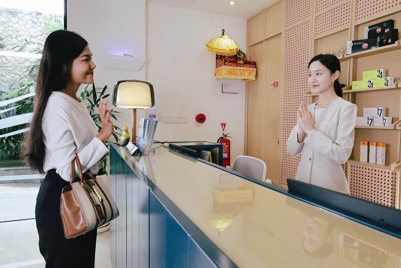 NuLook Clinic photo 2